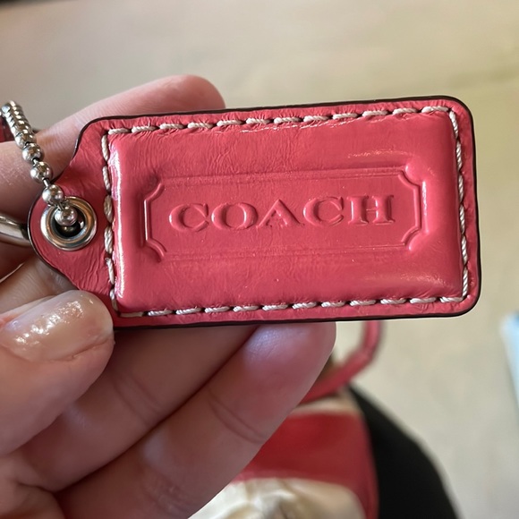 Coach Purse - Picture 14 of 15